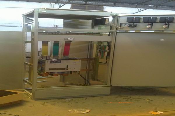 光村镇控制箱-控制箱上电前的检查工作